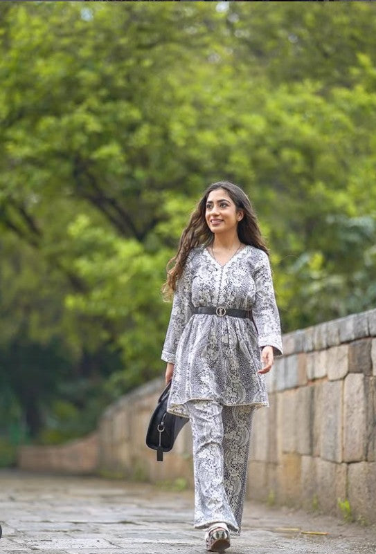 Ethnic Floral Corsets