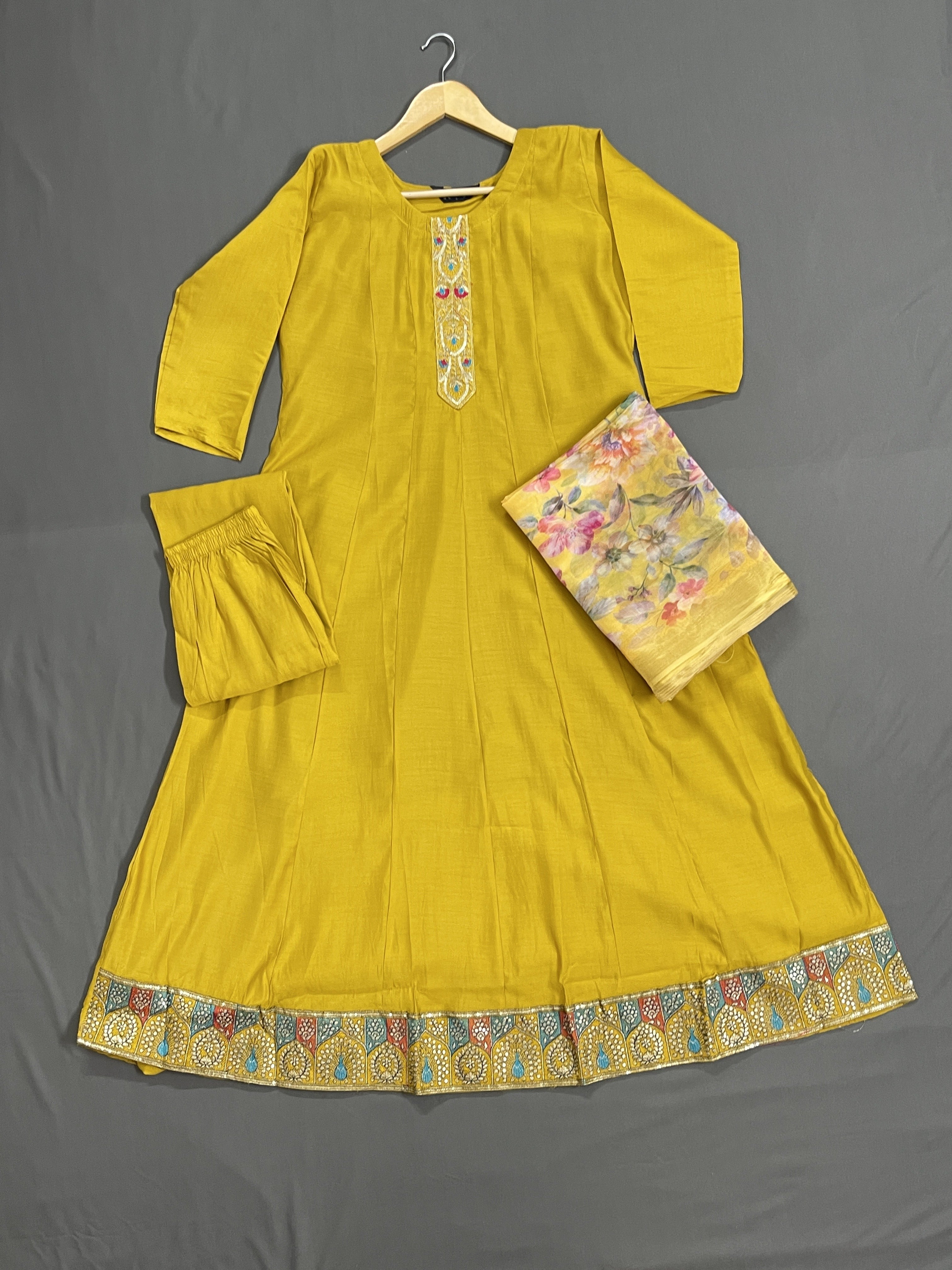 Long Kurti For a Ethnic Celebration